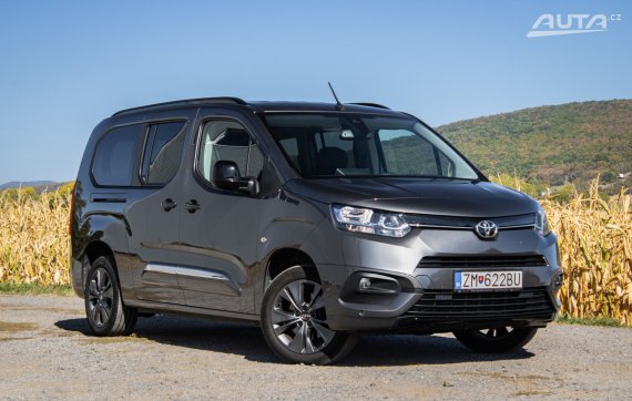 Toyota Proace City Verso 1.5 D-4D Short Family, 96 kW, M6 / AJ NA SPLÁTKY / PROTIÚČET / 2024 šedá