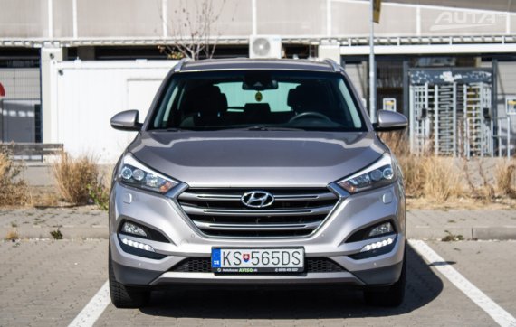 Hyundai Tucson 1.6 T-GDi 4x4 DCT 130kW (2015) / AJ NA SPLÁTKY / PROTIÚČET / 2015 stříbrná metalíza