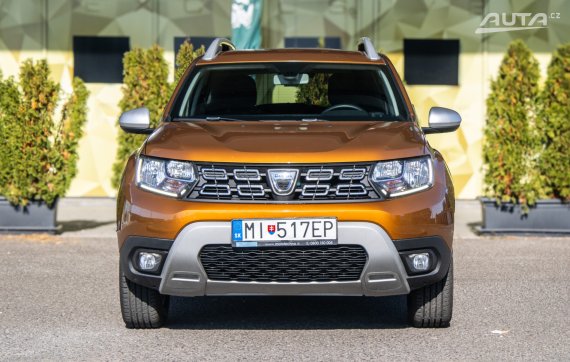 Dacia Duster 1.6 SCe SS Prestige 4x2 84kW115HP MT/5 / AJ NA SPLÁTKY / PROTIÚČET 2018 oranžová