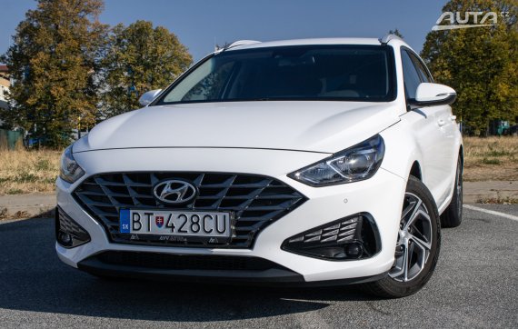 Hyundai i30 CW 1.6 CRDi, 85kW (2021) / AJ NA SPLÁTKY / PROTIÚČET / 2021 bílá
