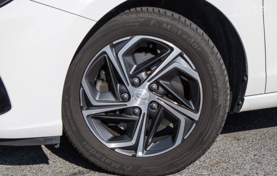 Hyundai i30 CW 1.6 CRDi, 85kW (2021) / AJ NA SPLÁTKY / PROTIÚČET / 2021 bílá