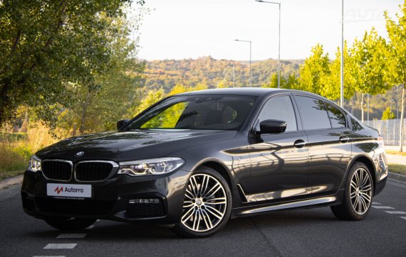 BMW 530d xDrive G30 2018 - hlavní pohled