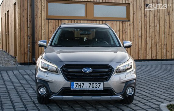 Subaru Outback 2.5i 4x4 A/T, 129kW (2020) 2020 šedá