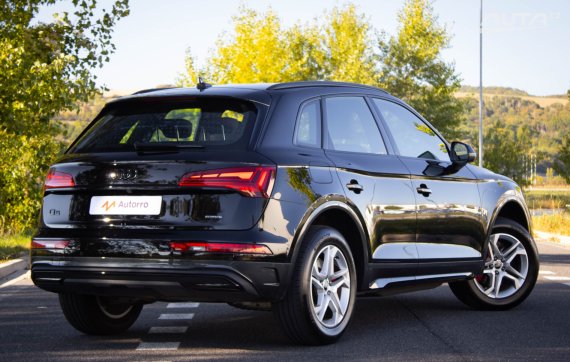 Audi Q5 40 TDI 150kw quattro 2023 černá