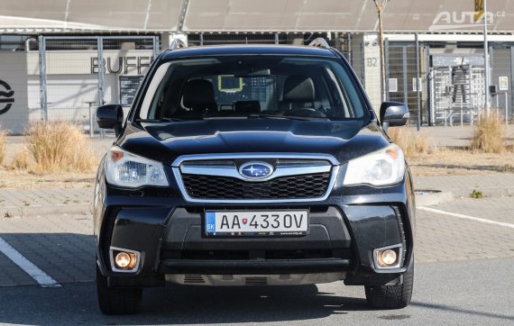 Subaru Forester 2.0i XT 4x4 CVT, 177kW (2014) / AJ NA SPLÁTKY / PROTIÚČET / 2014 černá