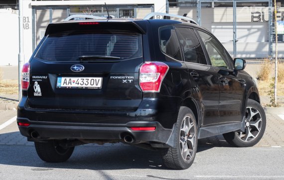 Subaru Forester 2.0i XT 4x4 CVT, 177kW (2014) / AJ NA SPLÁTKY / PROTIÚČET / 2014 černá
