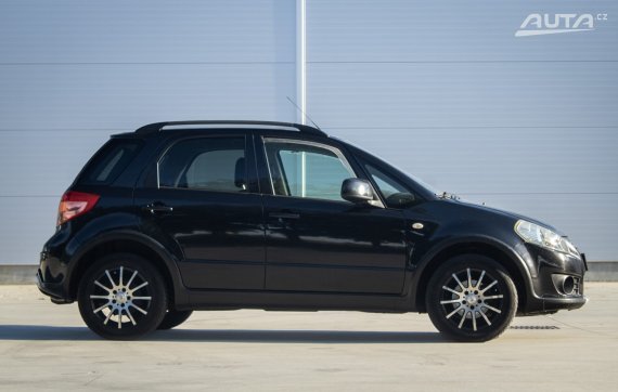 Suzuki SX4 1.6 Outdoor Line 4WD, 79 kW, M5, 5d. / AJ NA SPLÁTKY / PROTIÚČET / 2009 černá