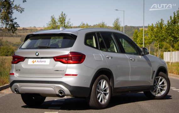 BMW X3 20d xDrive G01 2020 stříbrná metalíza