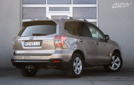 Subaru Forester 2.0i Comfort / 110kW / M6 / ZÁRUKA / AJ NA SPLÁTKY / PROTIÚČET 2015 hnědá