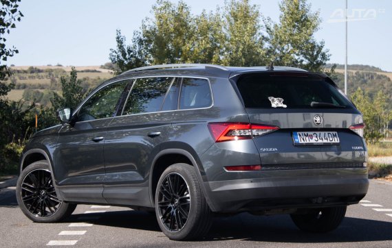 Škoda Kodiaq 2.0 TDI 140kw DSG 4x4 STYLE 2017 šedá