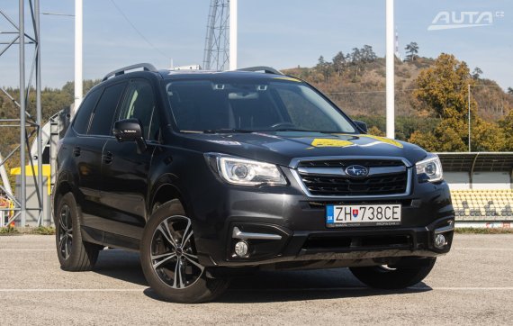 Subaru Forester 2.0i Comfort Plus CVT, 110kW (2018) / AJ NA SPLÁTKY / PROTIÚČET / 2018 šedá