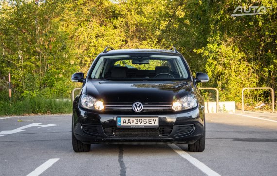 Volkswagen Golf Variant 6 1.6 TDI DSG, 77 kW, A7, 5d. / AJ NA SPLÁTKY / PROTIÚČET / 2012 černá