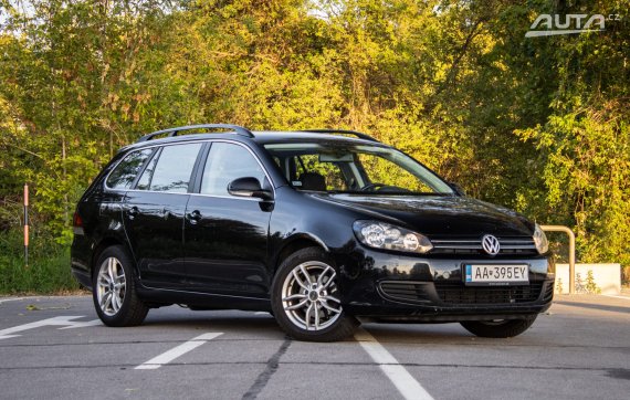Volkswagen Golf Variant 6 1.6 TDI DSG, 77 kW, A7, 5d. / AJ NA SPLÁTKY / PROTIÚČET / 2012 černá