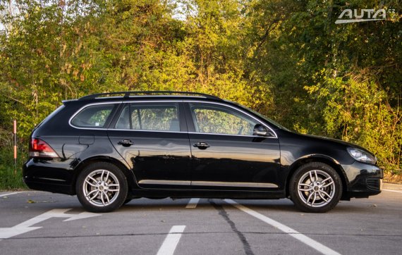 Volkswagen Golf Variant 6 1.6 TDI DSG, 77 kW, A7, 5d. / AJ NA SPLÁTKY / PROTIÚČET / 2012 černá