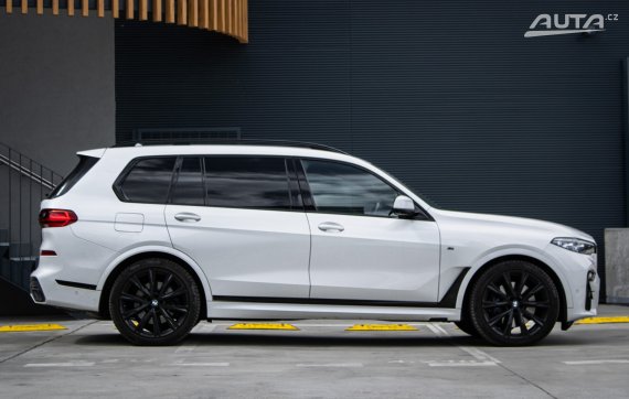 BMW X7 xDrive M50d A/T, 294 kW, A8, 5d. / AJ NA SPLÁTKY / PROTIÚČET / 2020 bílá