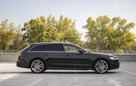 Audi A6 Avant 3.0 TDI DPF quattro S tronic, 200 kW, A7 / AJ NA SPLÁTKY / PROTIÚČET / 2015 šedá