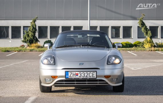 Fiat Barchetta 1.8 96kW MT/5 2000 / AJ NA SPLÁTKY / PROTIÚČET 2000 stříbrná metalíza