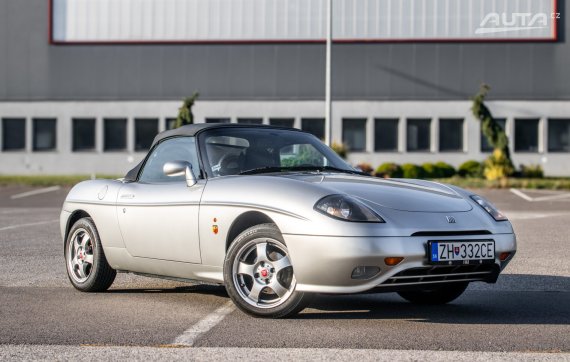 Fiat Barchetta 1.8 96kW MT/5 2000 / AJ NA SPLÁTKY / PROTIÚČET 2000 stříbrná metalíza