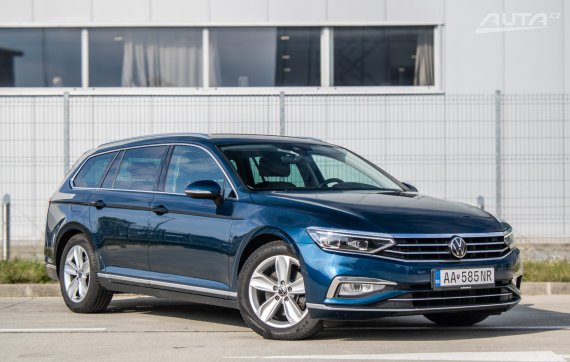 Volkswagen Passat Variant 2.0 TDI EVO Business Premium DSG 110kW 2021 / AJ NA SPLÁTKY / PROTIÚČET 2021 modrá