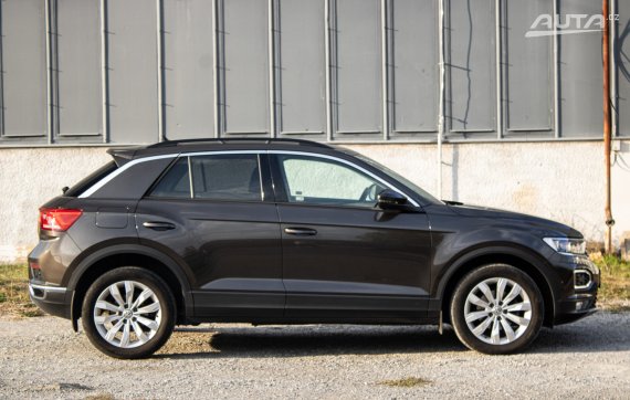 Volkswagen T-Roc 1.0 TSI, 85kW (2020) / AJ NA SPLÁTKY / PROTIÚČET / 2020 hnědá