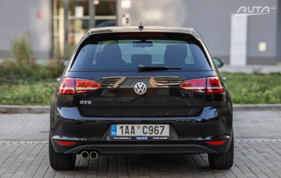 Volkswagen Golf 7 GTD 2014 135kW 2014 černá