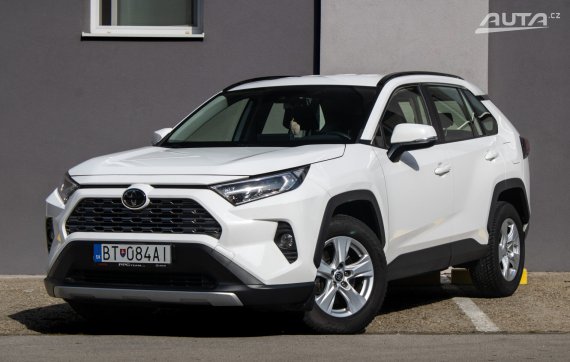 Toyota RAV4 2.0 l Valvematic Comfort FWD / 129kW / M6 / ZÁRUKA / AJ NA SPLÁTKY / PROTIÚČET 2020 - hlavní pohled