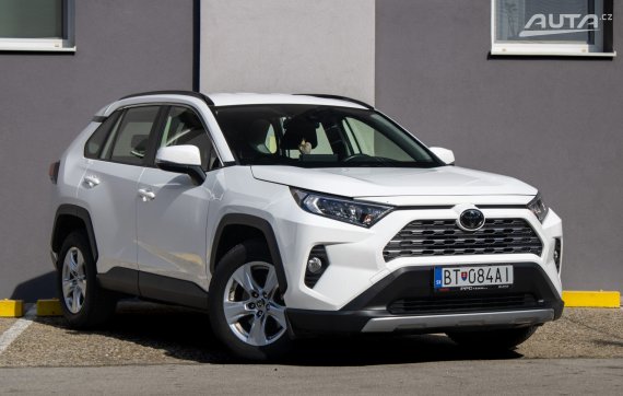 Toyota RAV4 2.0 l Valvematic Comfort FWD / 129kW / M6 / ZÁRUKA / AJ NA SPLÁTKY / PROTIÚČET 2020 bílá