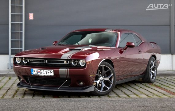 Dodge Challenger 3.6 V6 VVT / 218kW / A7 / ZÁRUKA / AJ NA SPLÁTKY / PROTIÚČET 2018 - hlavní pohled