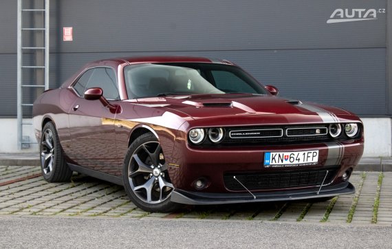 Dodge Challenger 3.6 V6 VVT / 218kW / A7 / ZÁRUKA / AJ NA SPLÁTKY / PROTIÚČET 2018 červená