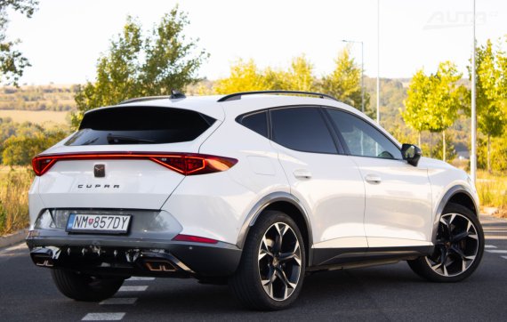 Cupra Formentor 1.5 TSI DSG 2021 bílá