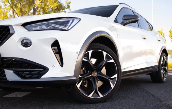 Cupra Formentor 1.5 TSI DSG 2021 bílá