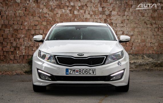 Kia Optima 1.7 CRDi A/T, 100kW, A6, 4d. / AJ NA SPLÁTKY / PROTIÚČET / 2012 bílá