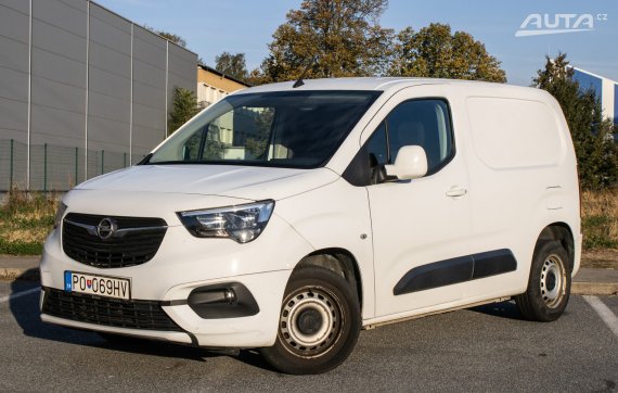 Opel Combo 1.2 Turbo, 81kW (2021) / AJ NA SPLÁTKY / PROTIÚČET / 2021 bílá