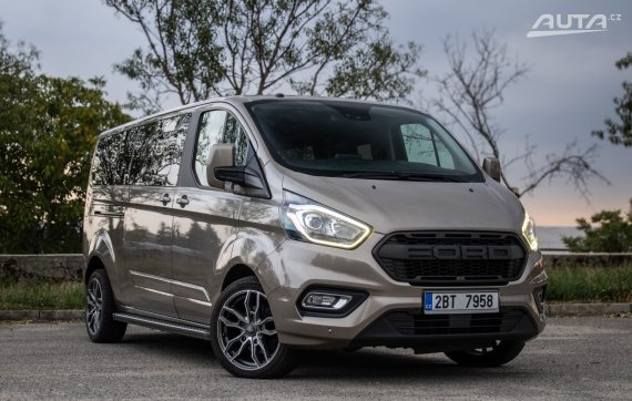 Ford Tourneo Custom 2019 96kW 2019 šedá
