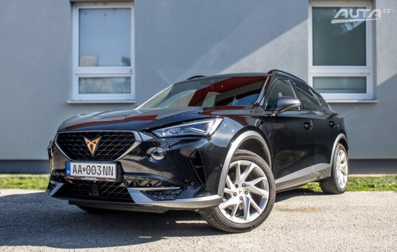 Cupra Formentor 1.4 TSI eHybrid 110kW 2021 DSG / AJ NA SPLÁTKY / PROTIÚČET 2021 - hlavní pohled