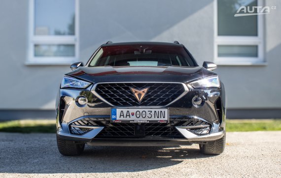 Cupra Formentor 1.4 TSI eHybrid 110kW 2021 DSG / AJ NA SPLÁTKY / PROTIÚČET 2021 černá