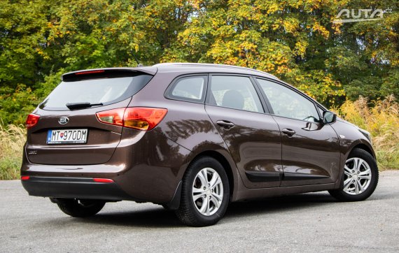 Kia Ceed SW 1.4 CVVT GL, 73 kW, M6, 5d. / AJ NA SPLÁTKY / PROTIÚČET / 2014 hnědá