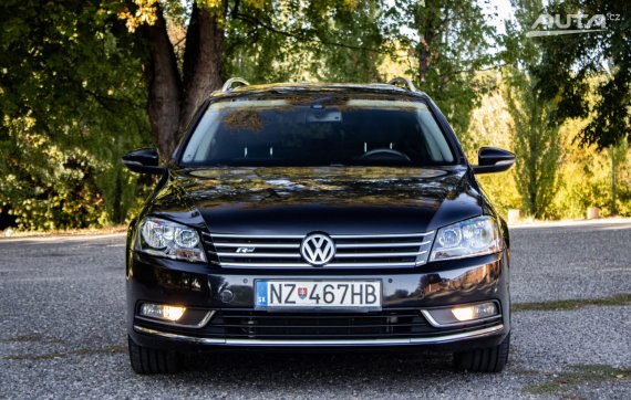 Volkswagen Passat Variant 2.0 TDI BMT, 103 kW, M6, 5d. / AJ NA SPLÁTKY / PROTIÚČET / 2012 černá