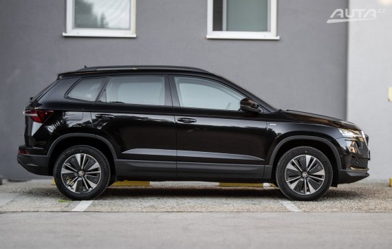 Škoda Karoq 2.0 TDI Tour 85kW AT/7 2022 / AJ NA SPLÁTKY / PROTIÚČET 2022 černá