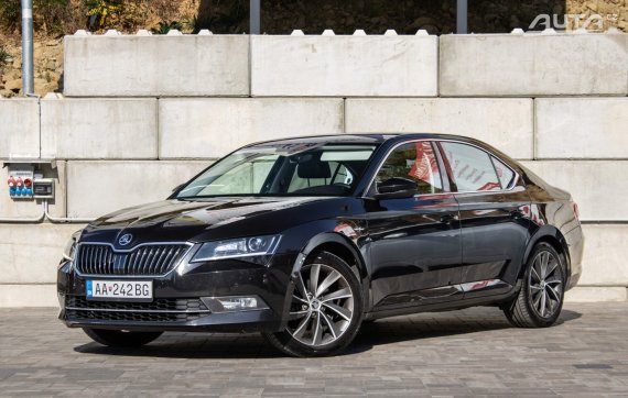 Škoda Superb 2.0 TDI L&amp;K 4x4 / 140kW / A6 / ZÁRUKA / AJ NA SPLÁTKY / PROTIÚČET 2017 - hlavní pohled