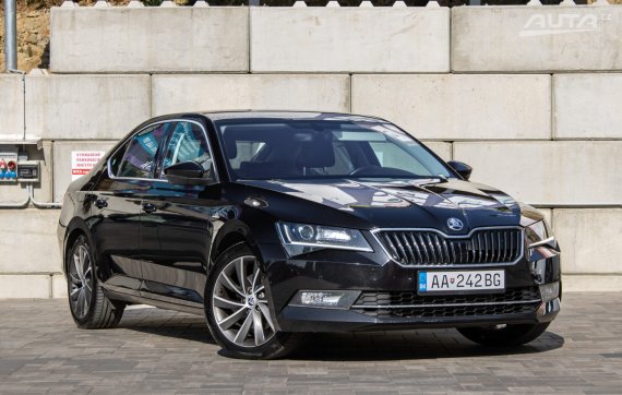 Škoda Superb 2.0 TDI L&amp;K 4x4 / 140kW / A6 / ZÁRUKA / AJ NA SPLÁTKY / PROTIÚČET 2017 černá
