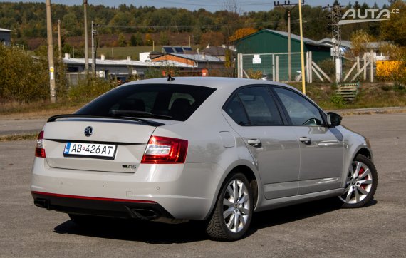 Škoda Octavia 2.0 RS / 169kW / M6 / ZÁRUKA / AJ NA SPLÁTKY / PROTIÚČET 2016 béžová