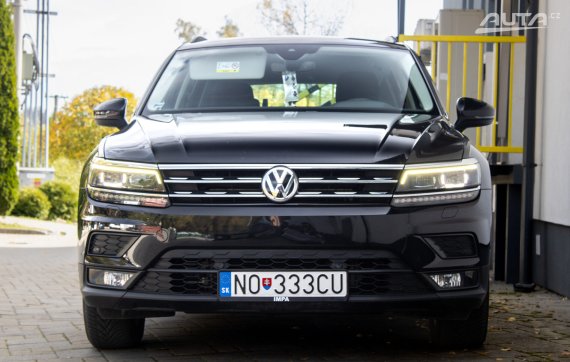 Volkswagen Tiguan 2.0 TDI Comfortline 4Motion DSG / 110kW / A7 / ZÁRUKA / AJ NA SPLÁTKY / PROTI 2017 černá