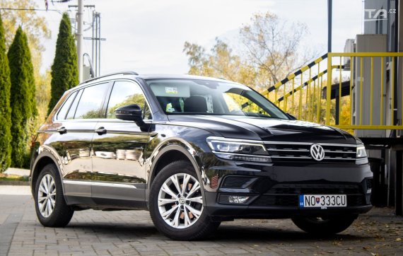 Volkswagen Tiguan 2.0 TDI Comfortline 4Motion DSG / 110kW / A7 / ZÁRUKA / AJ NA SPLÁTKY / PROTI 2017 černá
