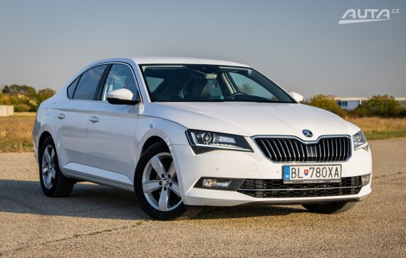 Škoda Superb 2.0 TDI Style DSG, 110kW, A7 / AJ NA SPLÁTKY / PROTIÚČET / 2019 bílá