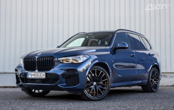BMW X5 G05 M50i xDrive M Sport / 390kW / A8 / ZÁRUKA / AJ NA SPLÁTKY / PROTIÚČET 2022 - hlavní pohled