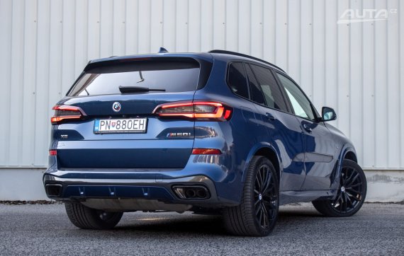 BMW X5 G05 M50i xDrive M Sport / 390kW / A8 / ZÁRUKA / AJ NA SPLÁTKY / PROTIÚČET 2022 modrá