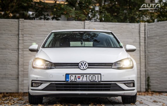 Volkswagen Golf 7 1.5 TSI BMT Highline 110kW MT/6 2017 / AJ NA SPLÁTKY / PROTIÚČET 2017 bílá