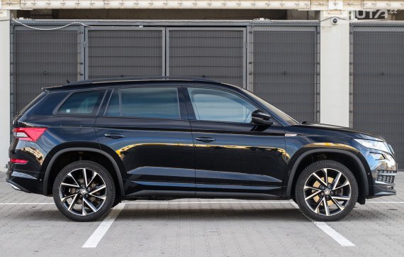 Škoda Kodiaq 2.0 TSI Sportline 4x4 DSG, 140kW (2020) / AJ NA SPLÁTKY / PROTIÚČET / 2020 černá