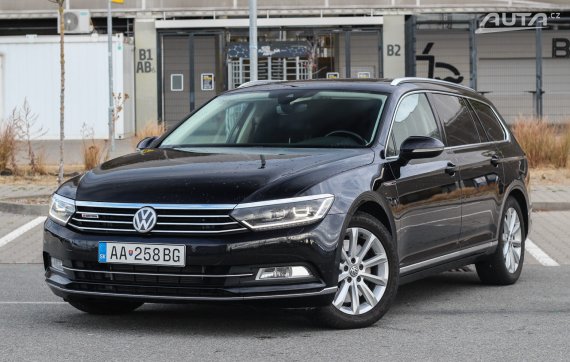 Volkswagen Passat Variant 2.0 BiTDI 4MOTION DSG, 176kW (2015) / AJ NA SPLÁTKY / PROTIÚČET / 2015 - hlavní pohled